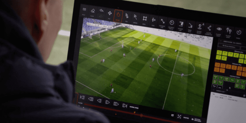 Analysis of a football match on a computer